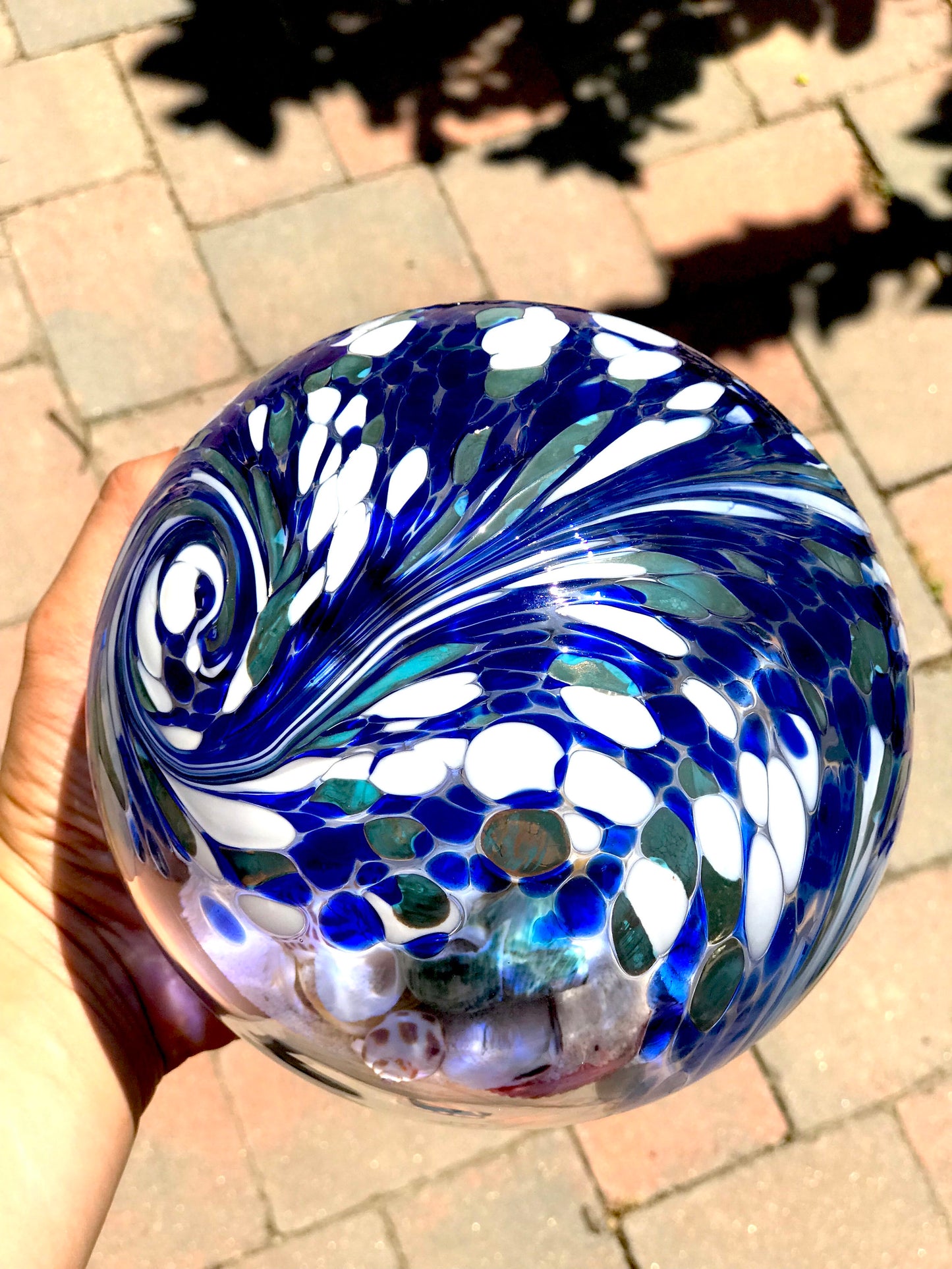 Free US Shipping~ 7" Atlantic Blue Sea Globe, handblown art glass Decor Holiday Gift with natural sea shell and sand