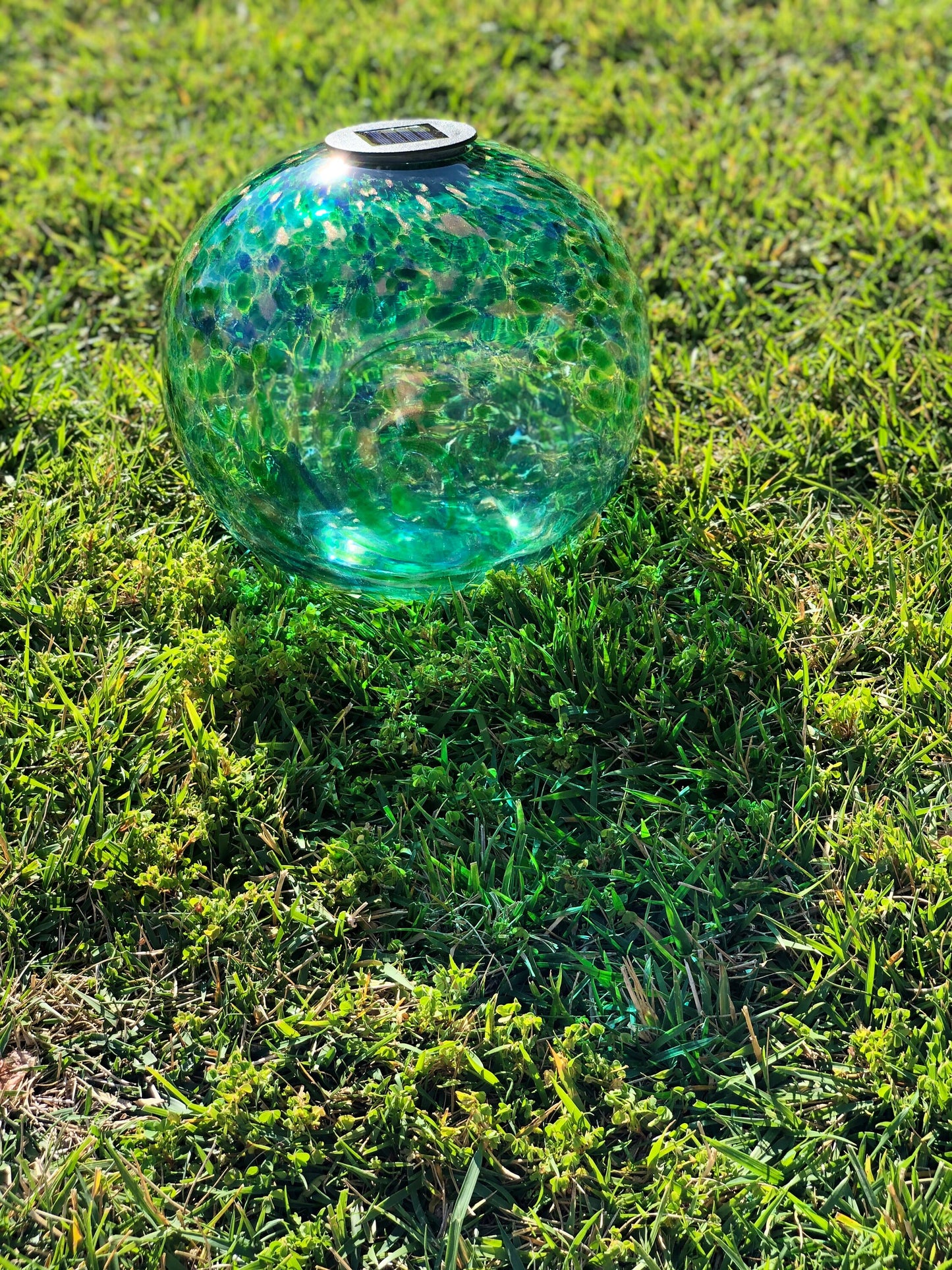 12" XLarge LED Solar Orb Gaze Ball/Garden/Pathway Light/Patio Table Light/Sun Cather/Art Glass Green