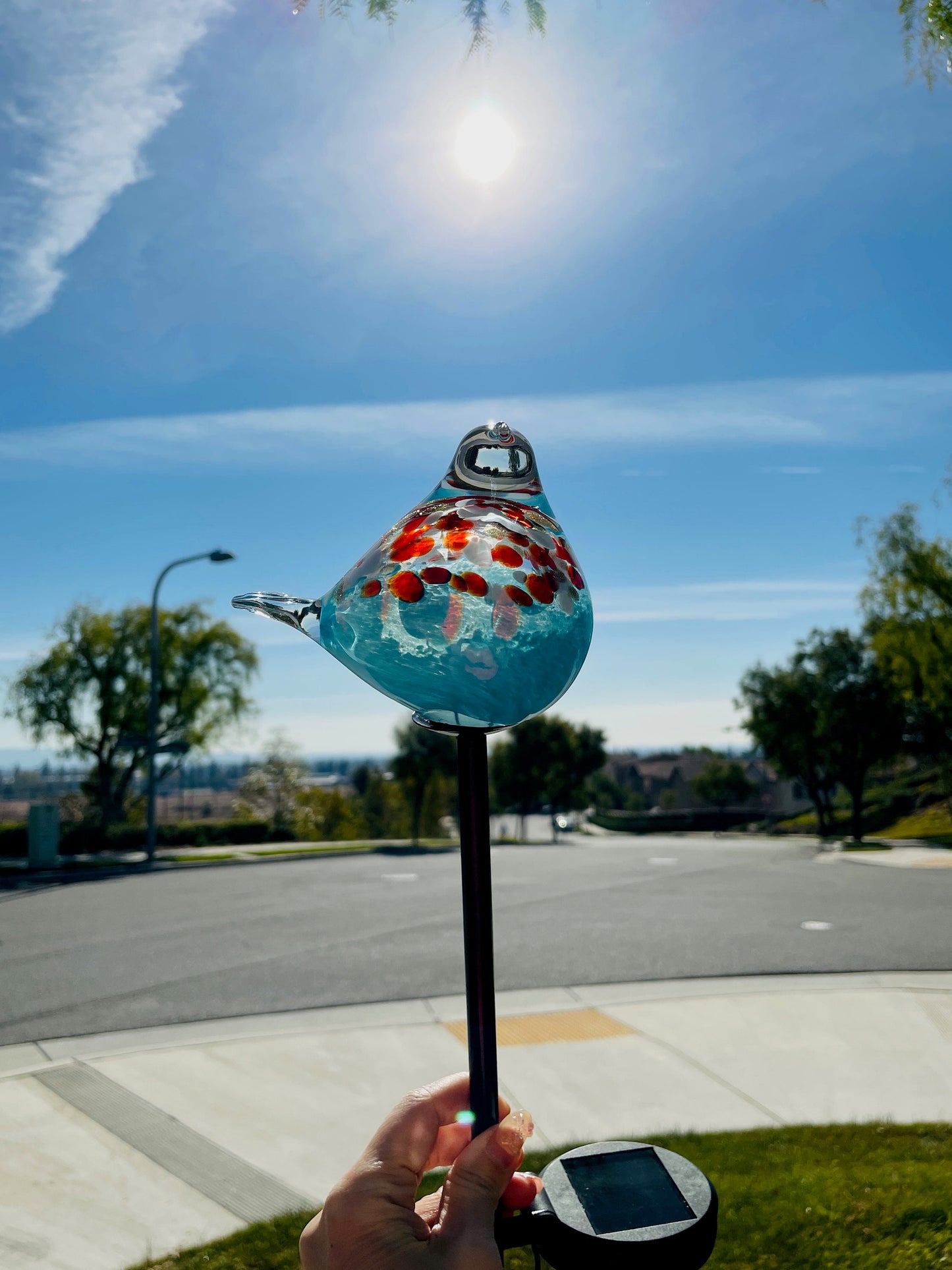 Set of 2 Handmade Art Glass LED Solar path garden lights - Bird Sun Catcher Garden Stake Statue Figurine- Blue/Red