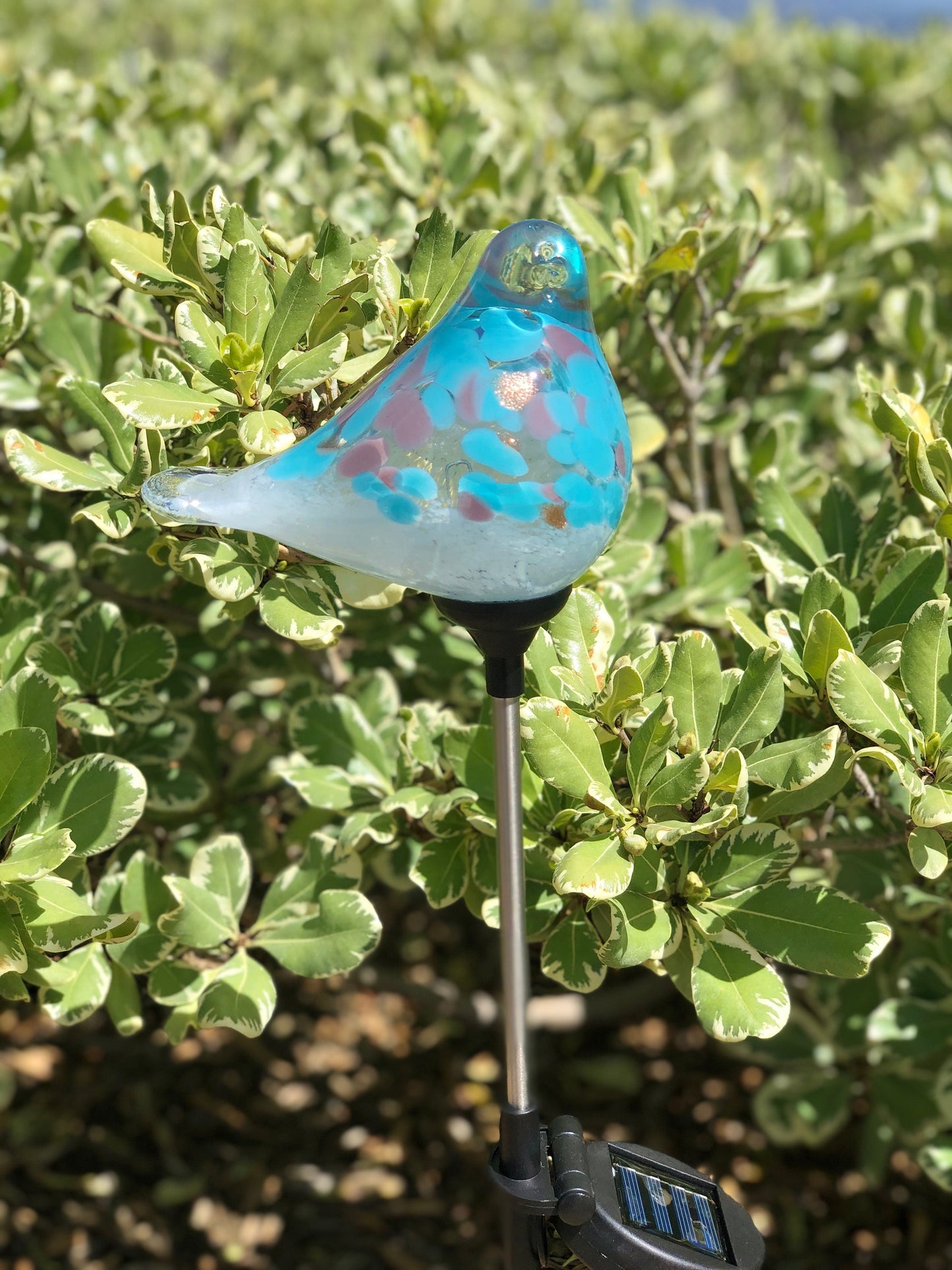 Set of 2 Handmade Art Glass LED Solar path garden lights - Bird Sun Catcher Garden Stake Statue Figurine- White Blue