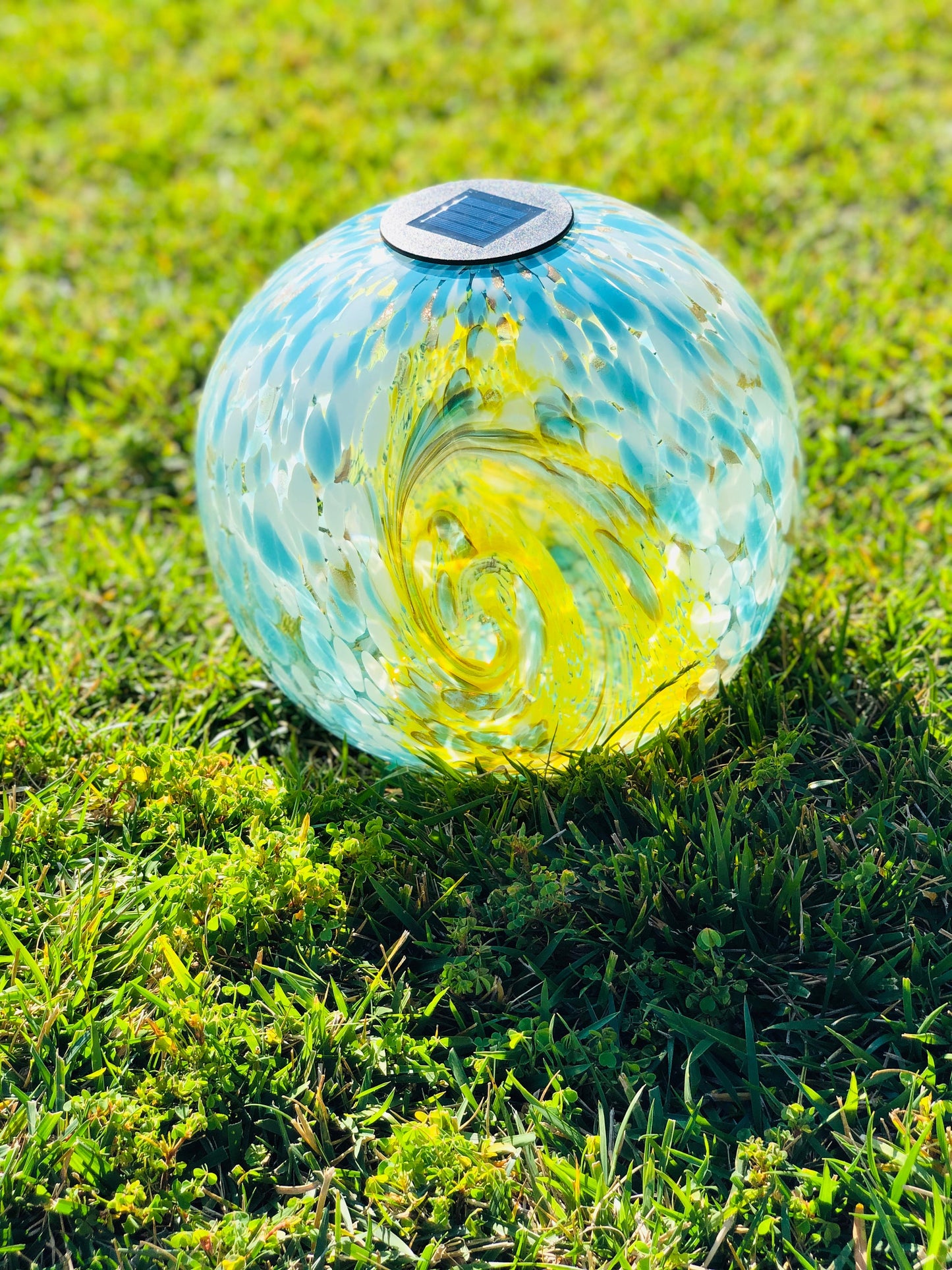 12" XLarge LED Solar Orb Gaze Ball/Garden/Pathway Light/Patio Table Light/Sun Cather/Art Glass Earth